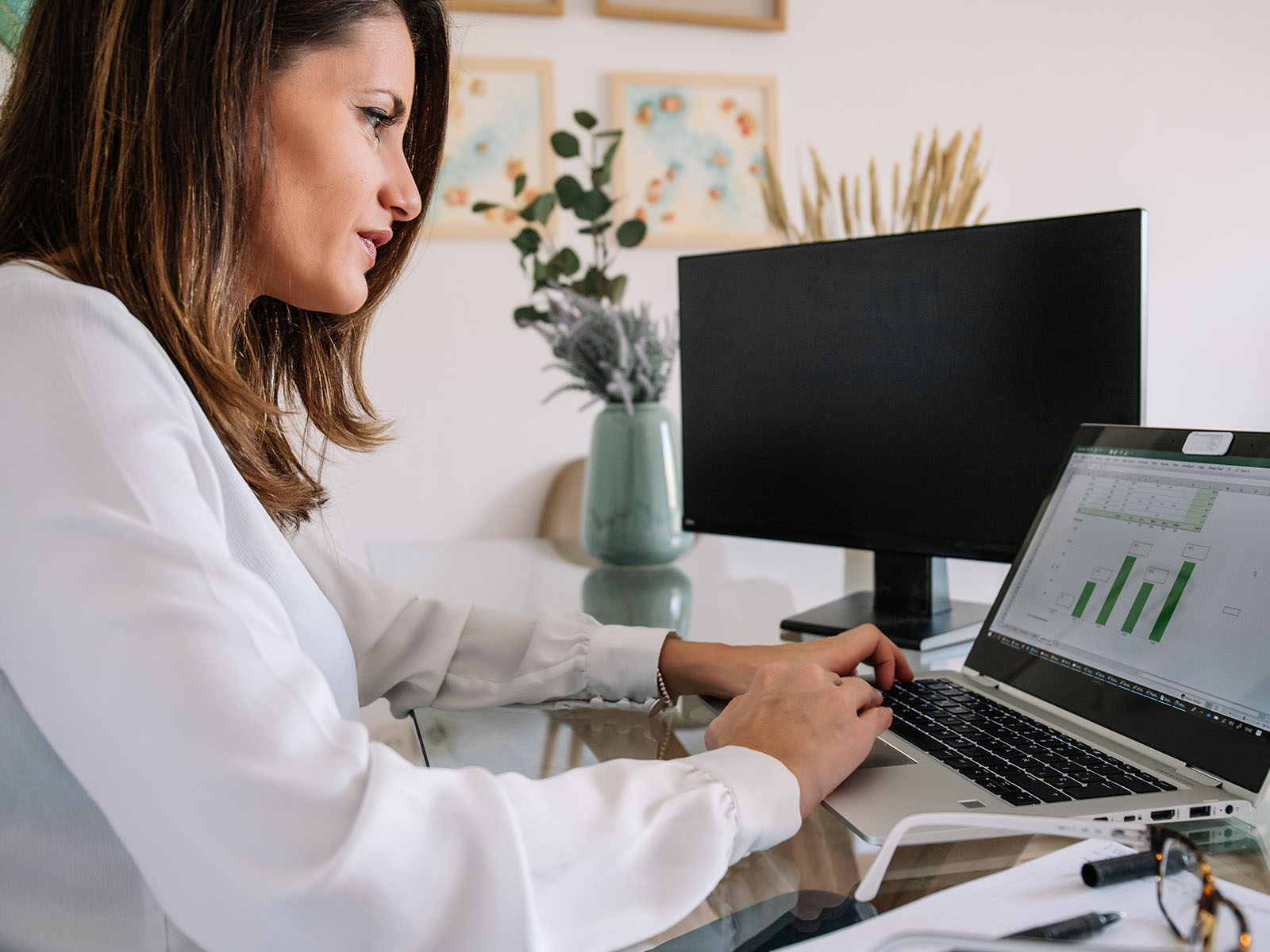 Lenka Šlajsová - Leneo