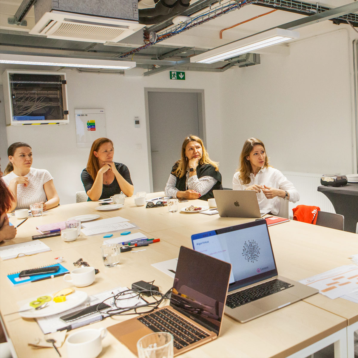 Leneo - Vzdělávací agentura Plzeň - Aktualita